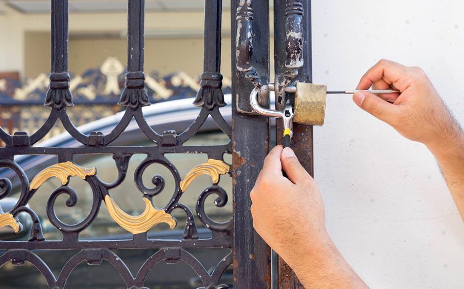 artisan serrurier metallier Chelles
